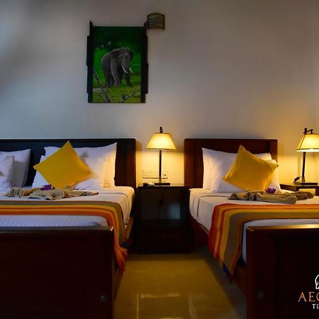 Aeon Hotel Tissamaharama Zewnętrze zdjęcie
